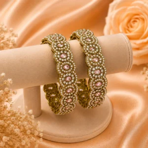 Pearl Stone Broad Kada