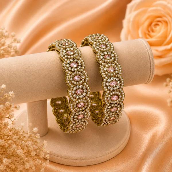Pearl Stone Broad Kada