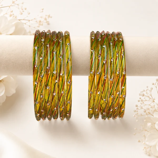 Radisson Glass Bangles
